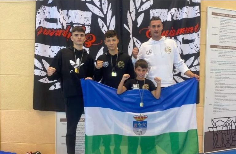 El Club Kick Boxing de Lepe cierra la temporada con cinco oros y dos platas en el Open de Salamanca