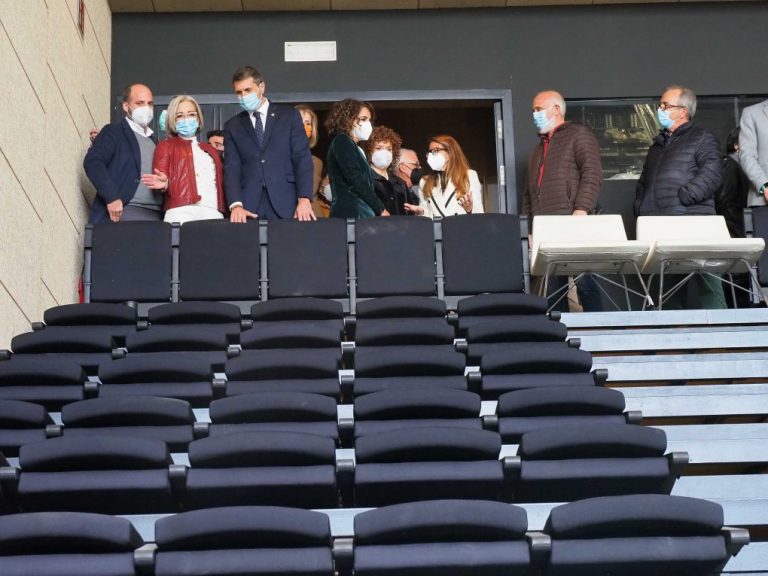 El Centro de Congresos de Ayamonte abre el próximo jueves, 20 años después de anunciarse su construcción