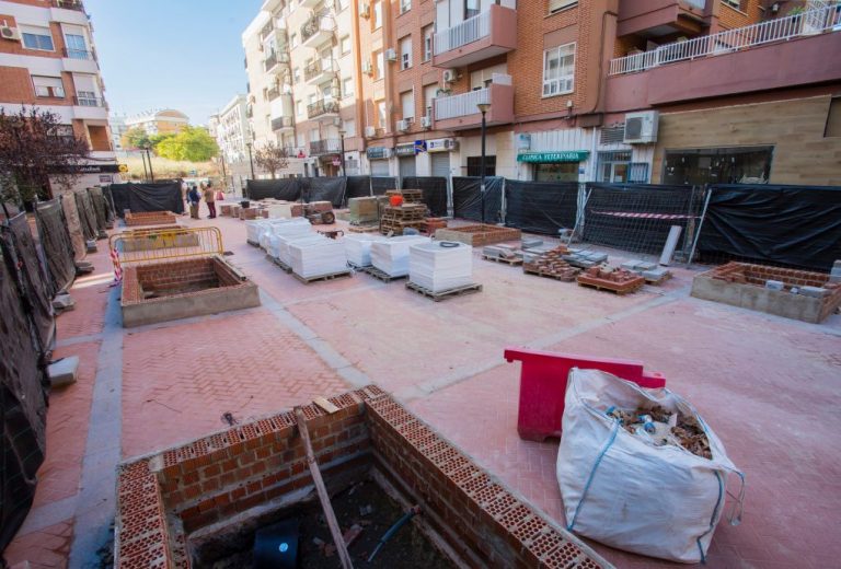 Huelva pretende abrir en las próximas semanas la nueva y peatonalizada calle Villamundaka