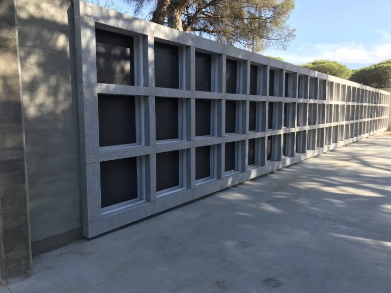 El Ayuntamiento de Punta Umbría ampliará el cementerio municipal con 78 nuevos nichos