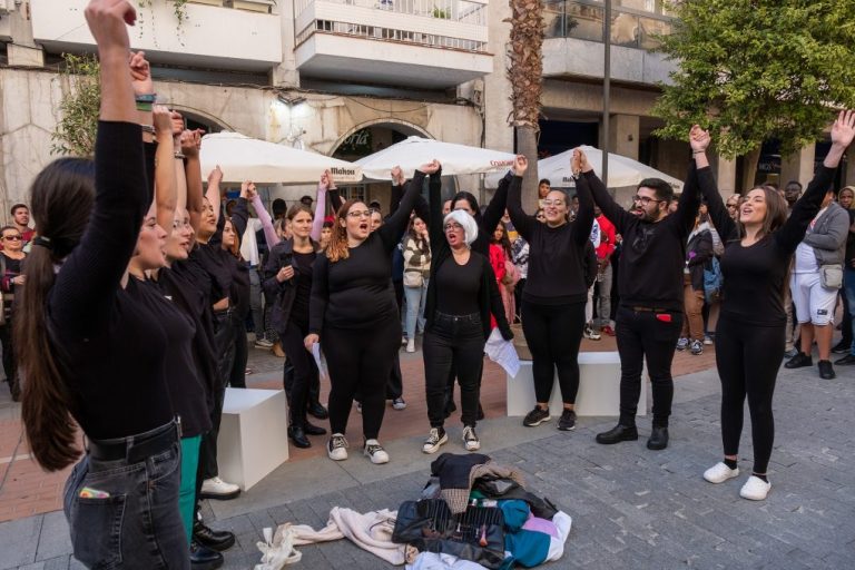 Rechazo rotundo de la provincia de Huelva a la violencia de género en la conmemoración del 25N
