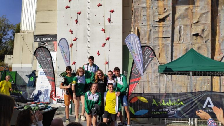 Iván Traverso y Marina Hidalgo ganan en Huelva el Andaluz de escalada de velocidad