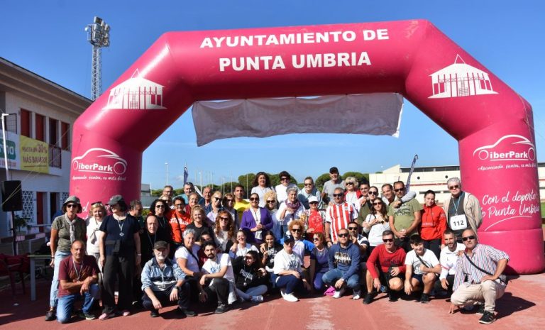 Ismael Contreras y Paula Rodríguez ganan el oro en la general del V Cros Solidario de ARO Punta Umbría