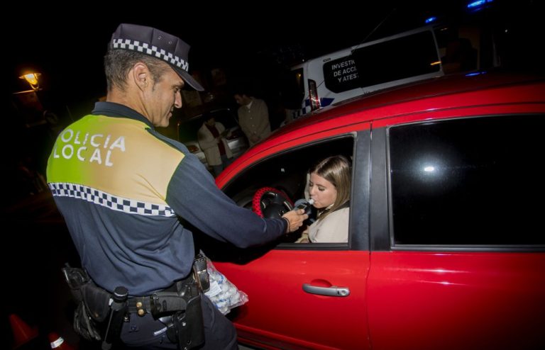 Premian a 39  jóvenes onubenses por conducir con tasa de alcohol 0,0