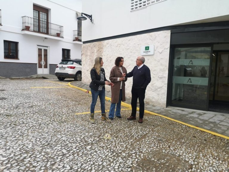 Califican de «inaudita» la situación del nuevo centro médico de Galaroza