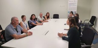 Empresarios agrícolas onubenses seleccionan en Honduras a los jornaleros que traerán a la campaña de frutos rojos