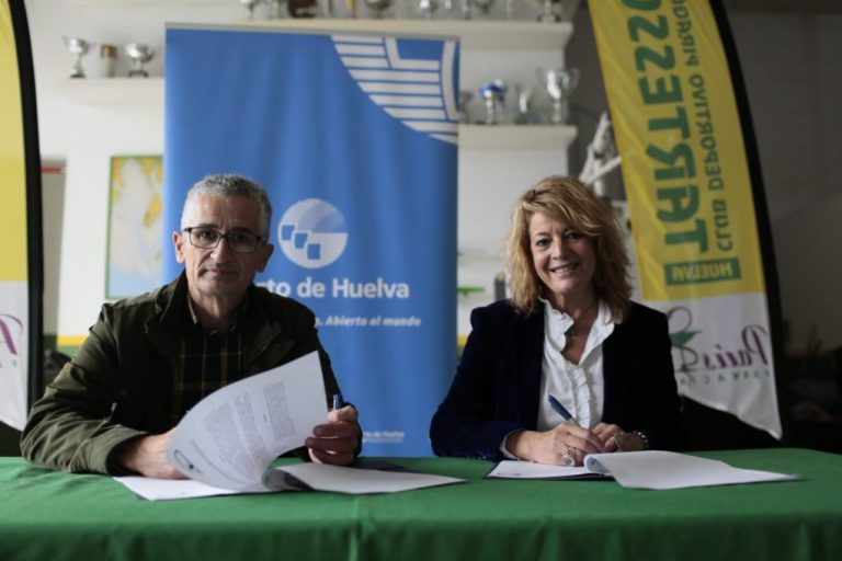 El Puerto patrocina la jornada de puertas abiertas de este sábado del Club Piragüismo Tartessos Huelva