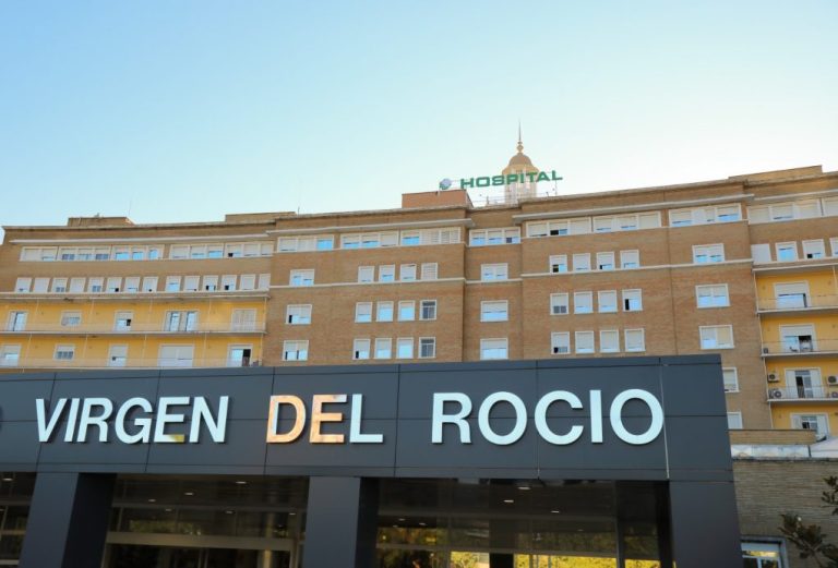 Sigue muy grave en la UCI el bebé de Manzanilla encontrado con su abuelo tras desaparecer ambos