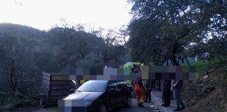 Muere un hombre en Aracena al quedar atrapado bajo el coche que lo atropelló