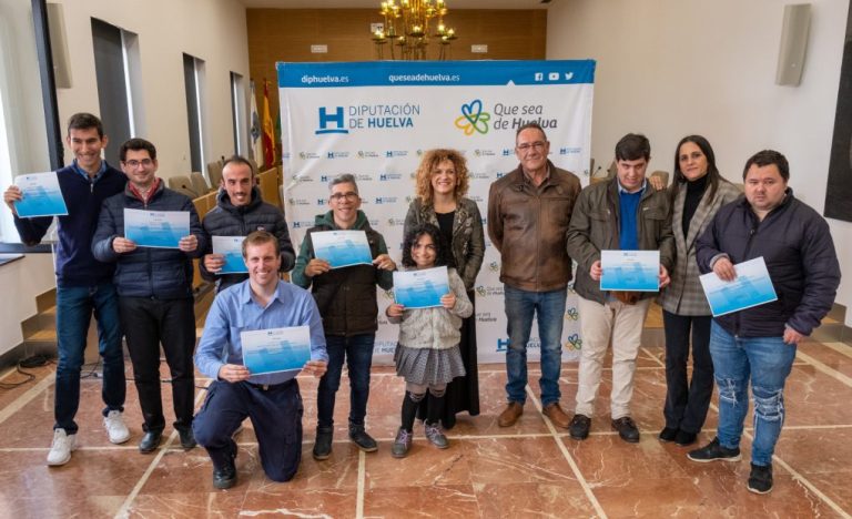 Ocho jóvenes con diversidad funcional finalizan sus prácticas formativas en Diputación con Avadi Down Huelva