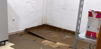 Suspenden clases en un colegio de Aracena por «peligro de derrumbe» de techumbres de escayola en las clases