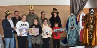 Los Reyes Magos de Punta Umbría ya lucen sus coronas para la cabalgata de 2023, que cumple 90 años