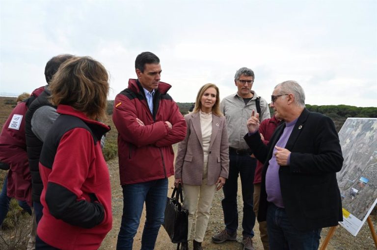Pedro Sánchez destaca en Doñana «el compromiso» del Gobierno con la restauración ecológica del humedal
