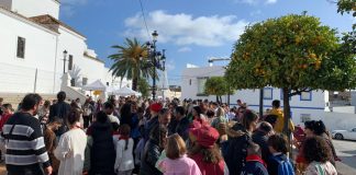 La Villa de Ayamonte vive su tradicional mercado navideño