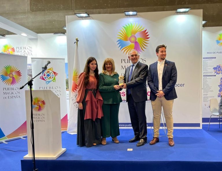 <strong>Cortegana presenta en Fitur su oferta en Ecoturismo y la importancia de las personas en el éxito de la Medievales</strong>