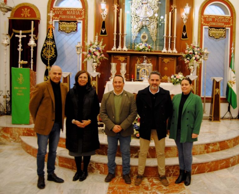 La Hermandad de Emigrantes presenta a sus cartelista y pregonero de la romería de 2023