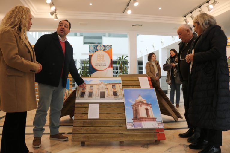 <strong>Cartaya pone en valor su Convento Mercedario con la exposición de la obra de los Alarifes Ruiz Florindo</strong>