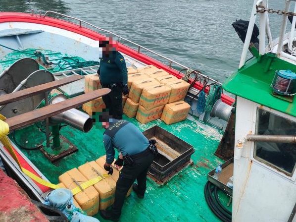<strong>Libertad provisional para los detenidos en Isla Cristina con 3.465 kilos de hachís en un pesquero</strong>