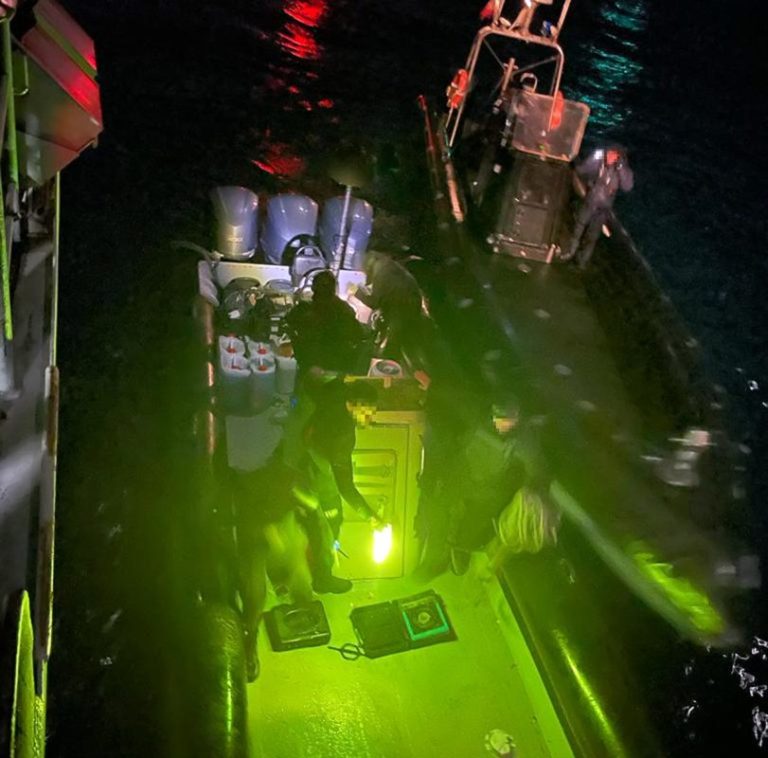 Detectadas siete ‘narcolanchas’ en aguas internacionales al sur de Huelva en la misma noche
