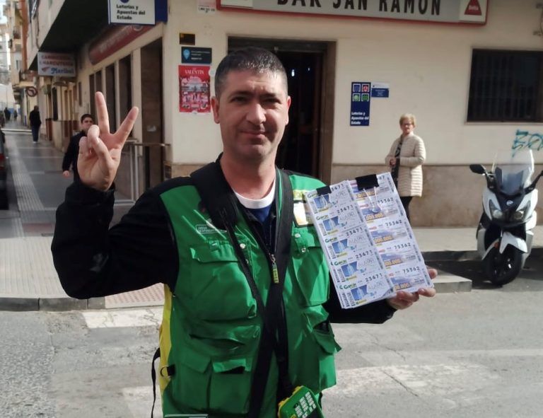 <strong>La ONCE reparte 350.000 euros en Huelva</strong>