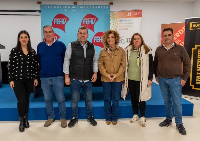 Diputación de Huelva y FEHU colaboran en las becas HEBE Capacita Calzado y Mueble de madera