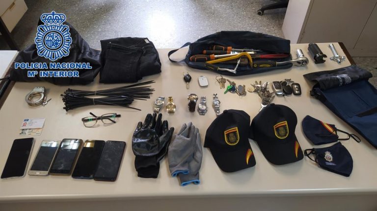 <strong>Cae en El Rompido el quinto miembro de la banda de «falsos policías» que asaltaban viviendas en Sevilla</strong>