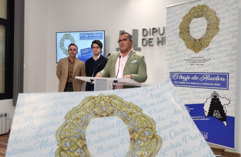 Presentan ‘El Traje de Huelva’ para hacer un traje a la Virgen del Rocío con los nombres de los donantes en el manto