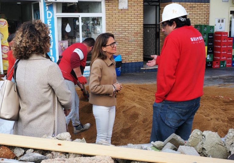 El Ayuntamiento de Ayamonte reforma la Plaza León Ortega