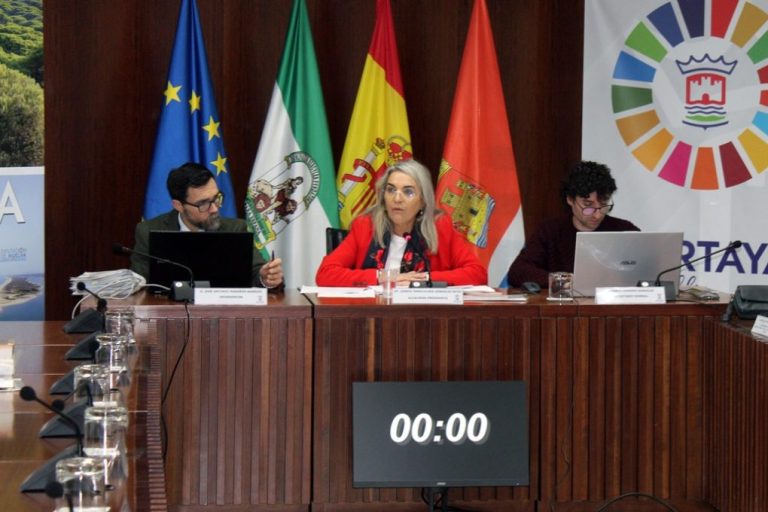 Cartaya soluciona una obligación financiera que «creció por la inacción municipal de la última década»