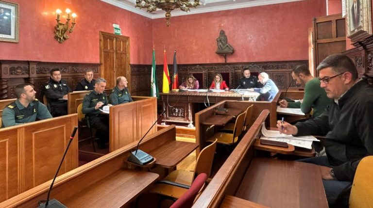 La Junta Local de Seguridad de Ayamonte da su visto bueno al dispositivo para Semana Santa
