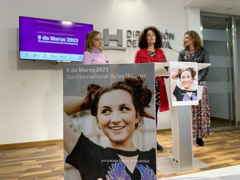 <strong>La Costa de Huelva se suma a la conmemoración del 8-M</strong>