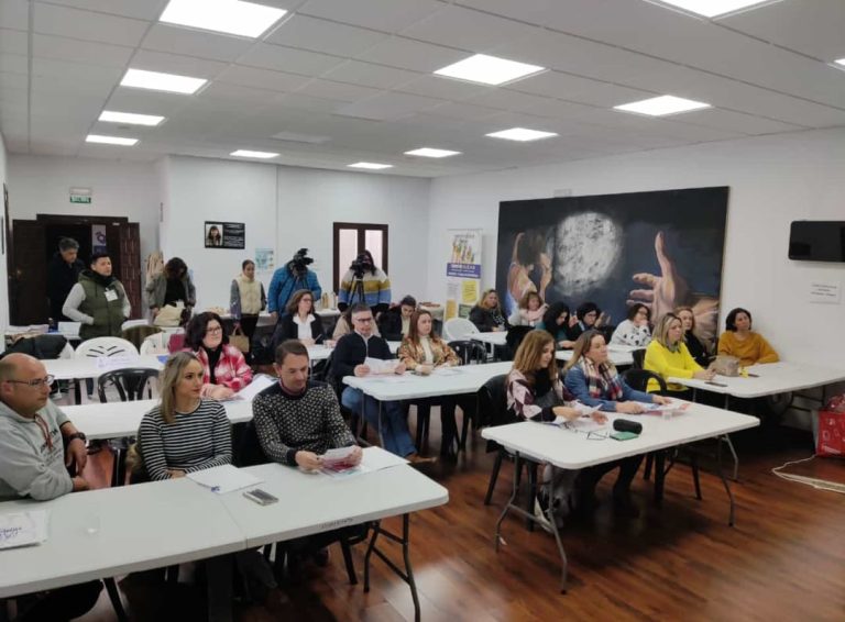 La Federación Onubense de Asociaciones de Madres y Padres de alumnos anima a las familias a apostar por la escuela pública