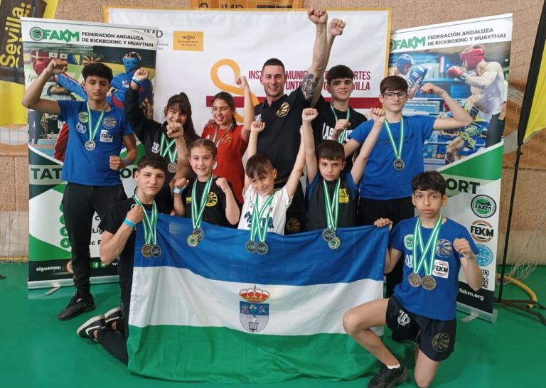 Deportistas leperos ganan 19 medallas en el Andaluz Tatami Sport de Kick Boxing