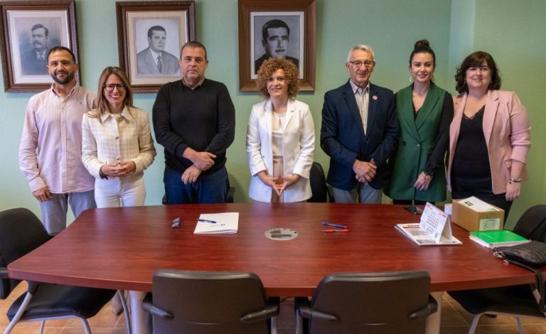 <strong>Diputación y Conservas Concepción de Ayamonte colaboran a través de las becas formativas HEBE Capacita</strong>