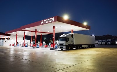Los clientes profesionales de CEPSA podrán invertir en proyectos medioambientales para compensar sus emisiones de CO2