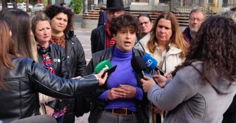 El PSOE condena «enérgicamente» el «atroz» asesinato machista de una mujer en Palos de la Frontera