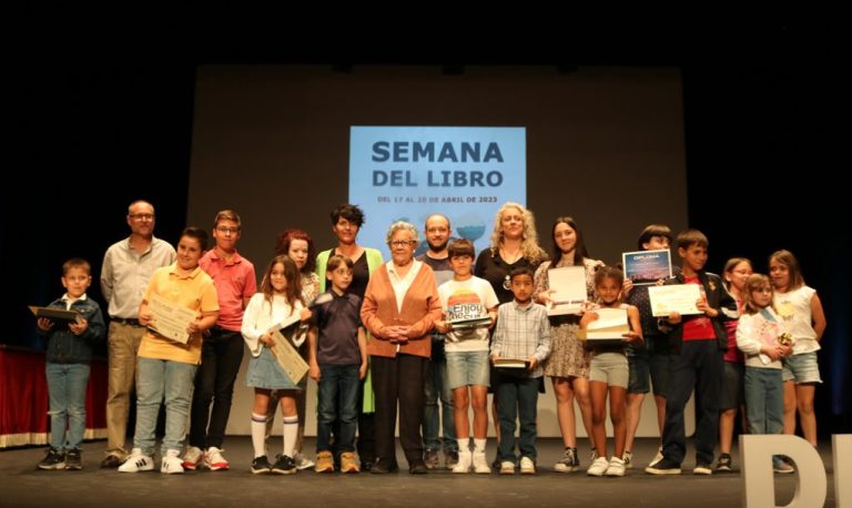 Cartaya premia a los mejores lectores y escritores en el cierre de la III Semana del Libro