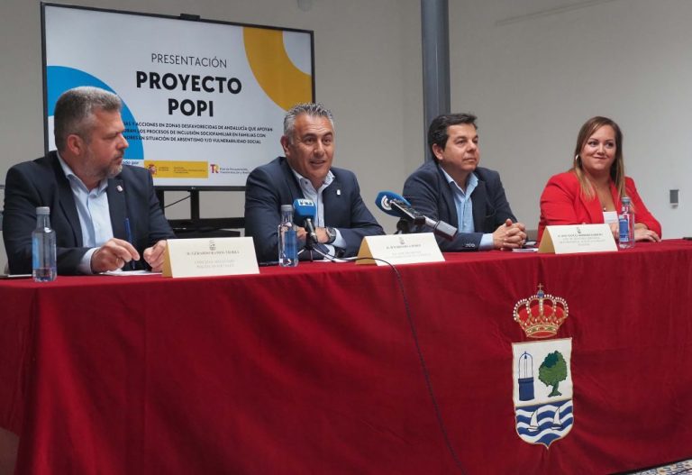 Isla Cristina presenta un proyecto centrado en la lucha contra el absentismo escolar