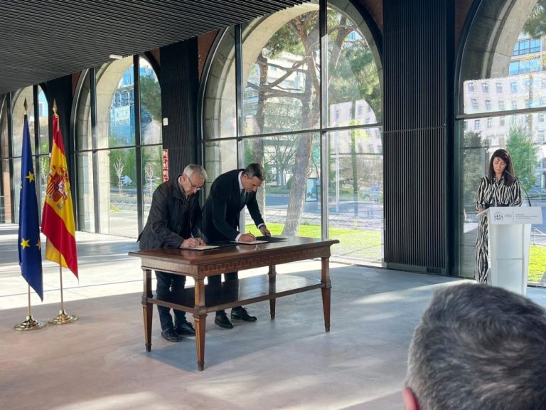 Diputación firma en Madrid una implementación de la Agenda Urbana de la provincia de Huelva