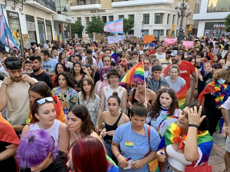 <strong>Huelva se suma a la celebración del Día Internacional contra la Lgtbifobia</strong>