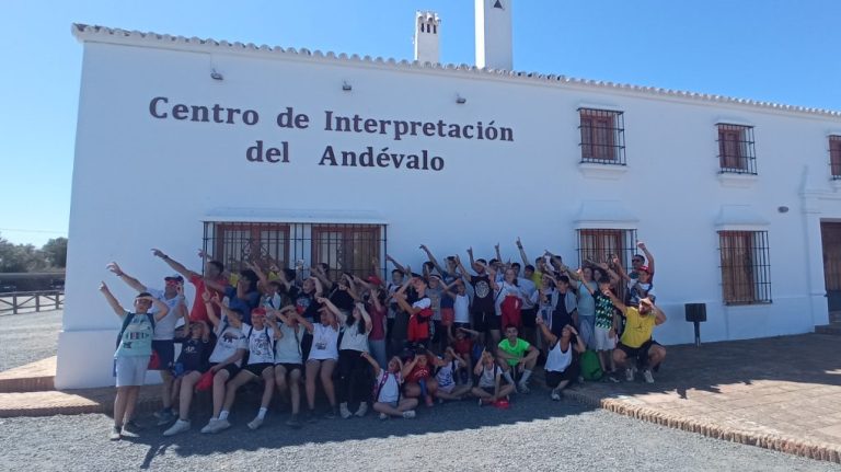 Diputación de Huelva retoma los Encuentros Juveniles en el Huerto Ramírez para colectivos municipales