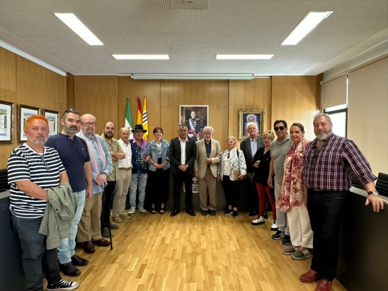 El Ayuntamiento de Isla Cristina y el mundo creativo local se alían con la Asociación Cultural Iberoamericana