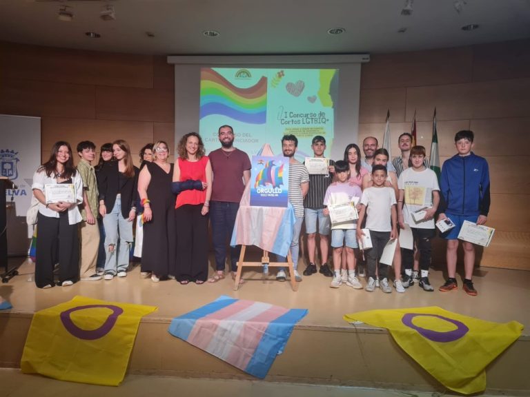 Huelva entrega los premios del I Concurso de Cortos Lgtbiq+, para sensibilizar a la juventud sobre el colectivo