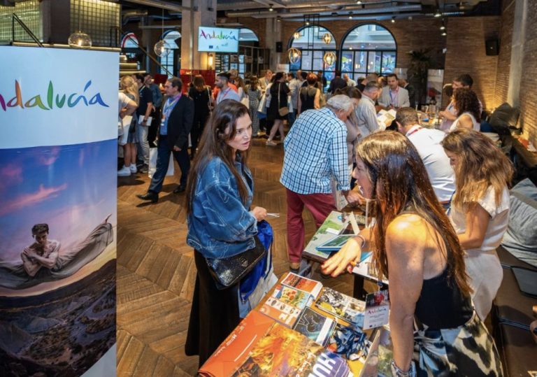 La oferta turística de la provincia de Huelva se presenta en las Jornadas Profesionales ‘Andalucía en Andalucía’