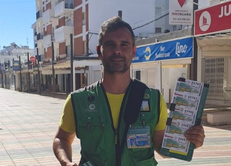<strong>La ONCE reparte 350.000 euros en La Antilla</strong>