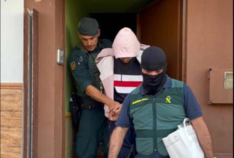 <strong>Detienen a un hombre en Lucena del Puerto por difundir propaganda de DAESH</strong>