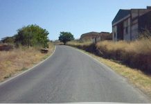 Diputación invertirá un millón de euros en la mejora de la carretera que una Paterna del Campo con Manzanilla Carretera Paterna del Campo