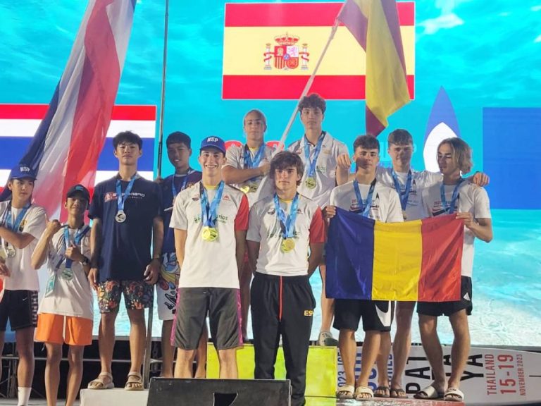 El onubense Rodrigo López logra dos oros en Tailandia con el equipo español