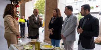 La Muestra del Aceite de Oliva, Conservas y Quesos de la provincia, el mejor preámbulo navideño en los soportales de Diputación Muestra del Aceite de Oliva, Conservas y Quesos