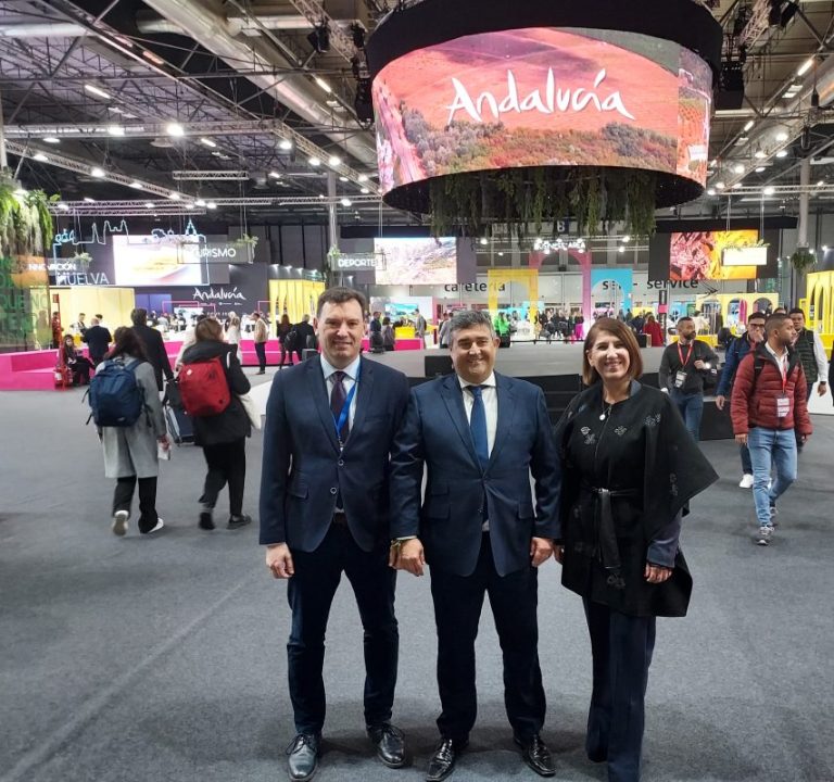 El Puerto de Huelva se promociona en FITUR como un destino náutico y de cruceros ‘luxury’